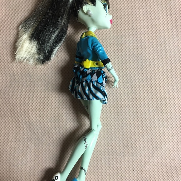 Monster high doll - Picture 2 of 3